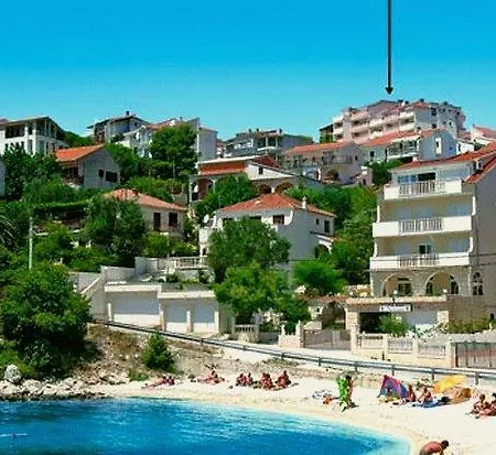 Mavarcica *