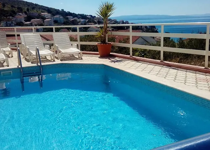 Mavarcica アパート